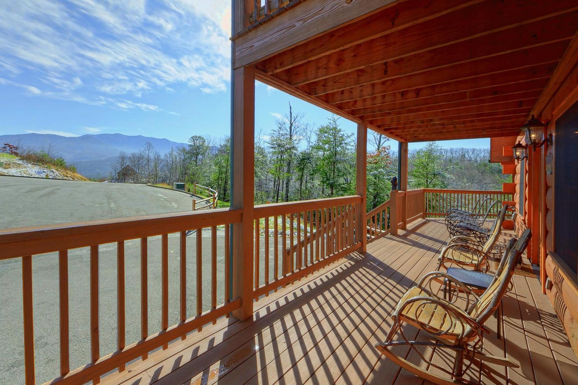 Moonshiner'S Legacy Holiday Home Gatlinburg Exterior photo